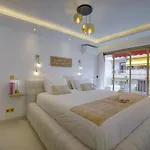 Apartment Luxe Azure Escape I Collection