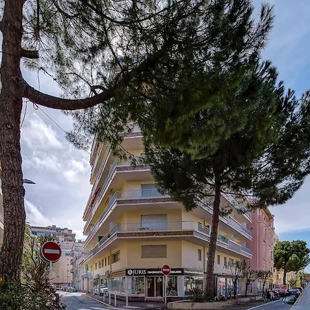 Апартаменты Luxe Azure Escape I Collection *